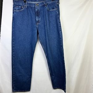 Wrangler relaxed fit medium wash jeans new 40”x32”